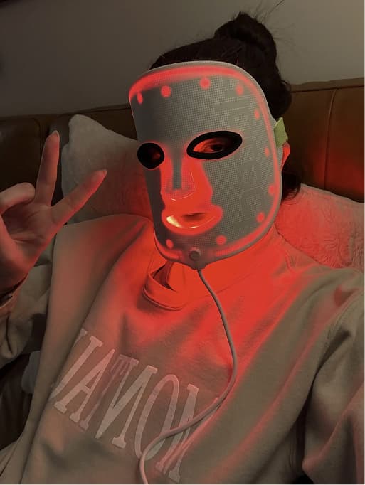 Red Light Mask
